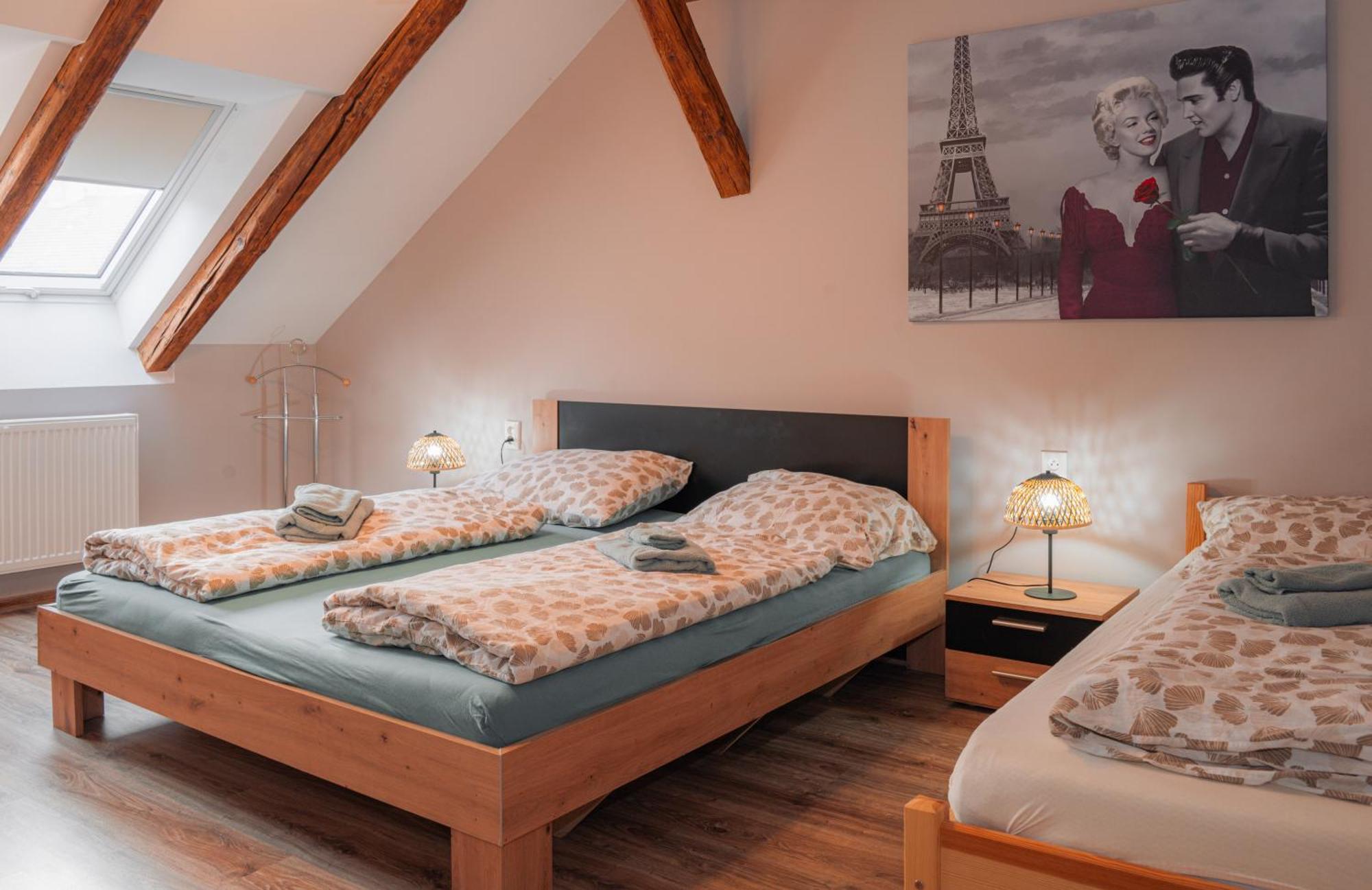 Apatman Fellini House Apartment Trencin Luaran gambar