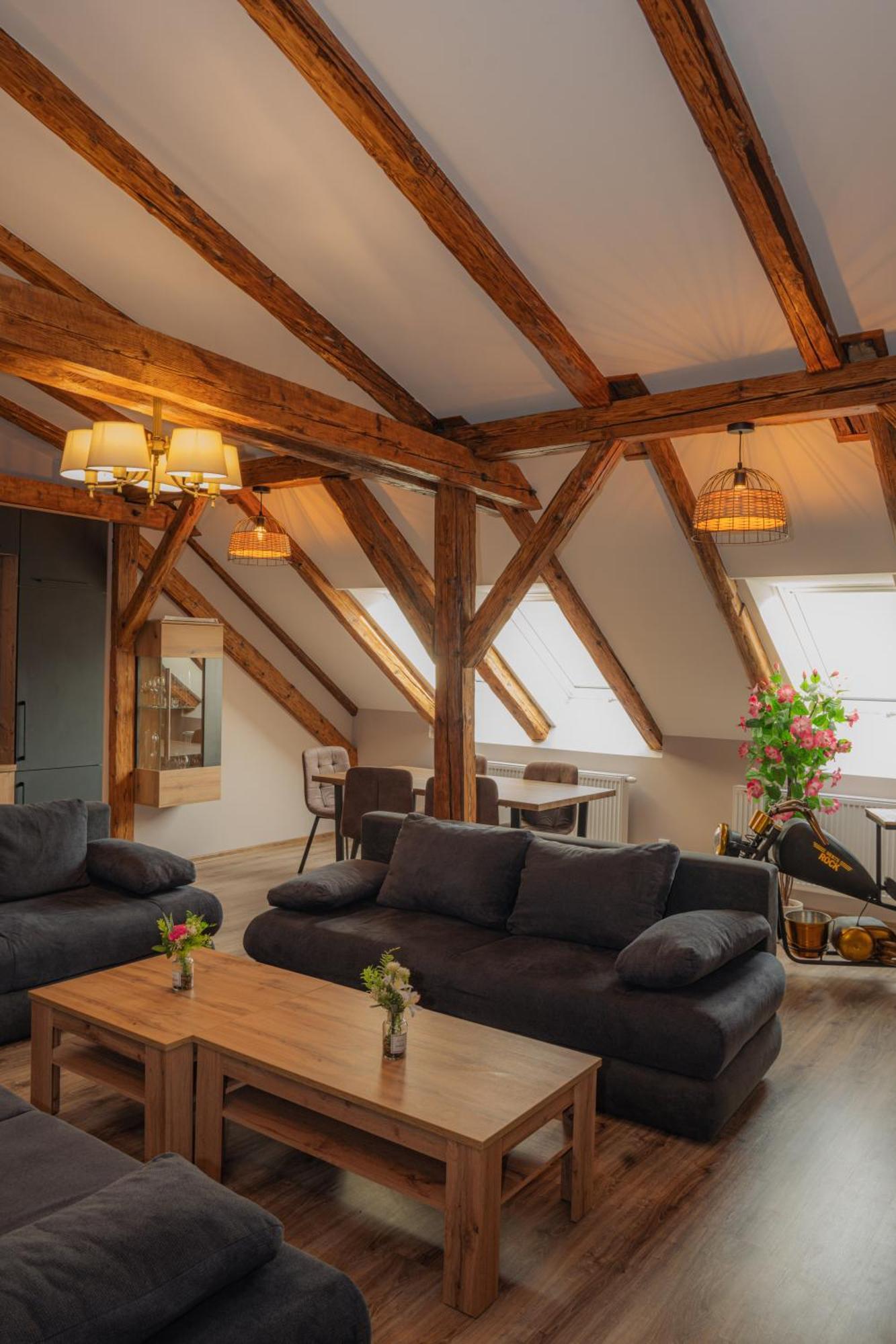 Apatman Fellini House Apartment Trencin Luaran gambar